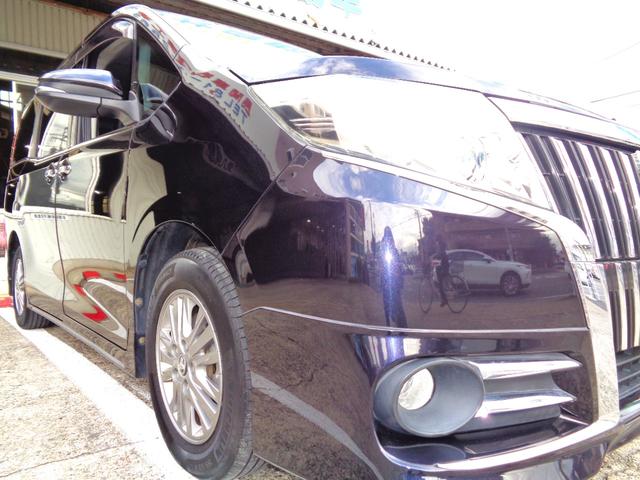 右側面になります！小傷、エクボ等ございますが百聞は一見に如かず！是非ご来店頂きご確認下さい！追加画像等ご入用のお客様遠慮なくお申し付け下さい！ＬＩＮＥからでもお気軽にお問合せ可能です！是非ご活用下さい