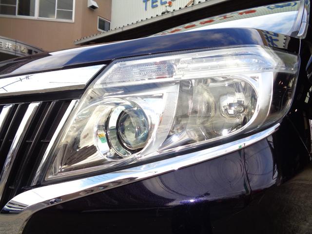 ヘッドライトは耐久性に優れてとっても明るいＬＥＤヘッドライトになっています！暗い夜道はやっぱり明るいＬＥＤヘッドライト！暗い夜道でのあなたの運転をフォローしてくれるヘッドライトです！これは見逃せない！