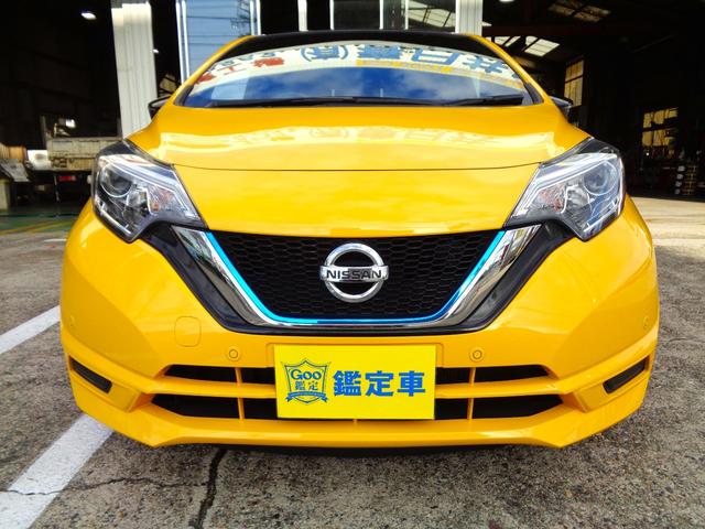 ノート ｅ－パワー　Ｘ　ブラックアロー　ナビＴＶ　ＤＶＤ再生可能　Ｂｌｕｅｔｏｏｔｈ　ＥＴＣ　クルーズコントロール　ＬＥＤヘッド　衝突被害軽減システム　クリアランスソナー　レーンアシスト　プッシュスタート　インテリジェントキー　整備・保証付（2枚目）