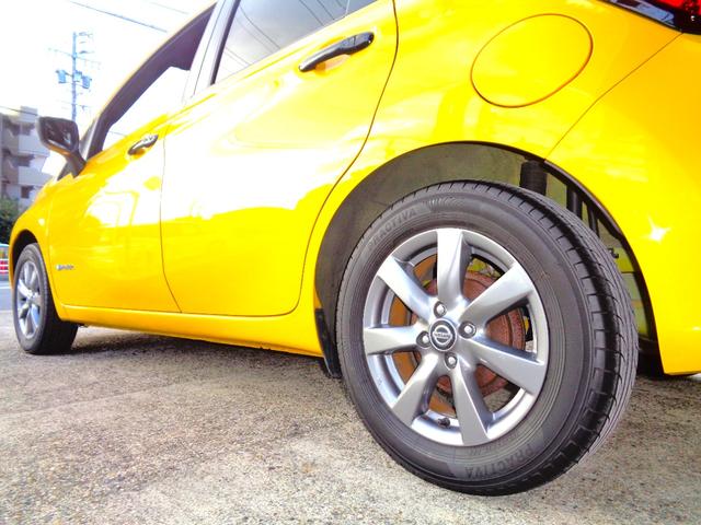 ノート ｅ－パワー　Ｘ　ブラックアロー　ナビＴＶ　ＤＶＤ再生可能　Ｂｌｕｅｔｏｏｔｈ　ＥＴＣ　クルーズコントロール　ＬＥＤヘッド　衝突被害軽減システム　クリアランスソナー　レーンアシスト　プッシュスタート　インテリジェントキー　整備・保証付（76枚目）