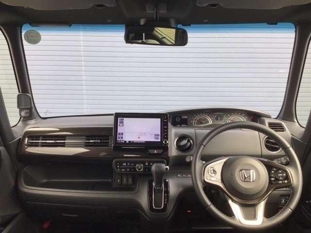 G・Lターボホンダセンシング 新車保証付 当社元レンタカー 純正8インチナビ ETC バックカメラ 両側パワースライドドア パドルシフト ドラレコ キーレス LEDヘッドライト シートヒーター クルーズコントロール(7枚目)