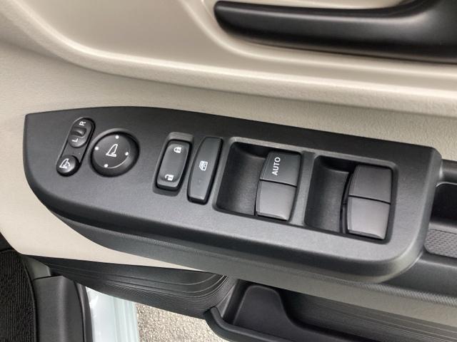 N-BOX ファッションスタイル 元当社レンタカー・純正9インチナビ・CD・DVD・Bluetooth・ETC・ドラレコ前・保証2年間・禁煙車・バックカメラ(18枚目)