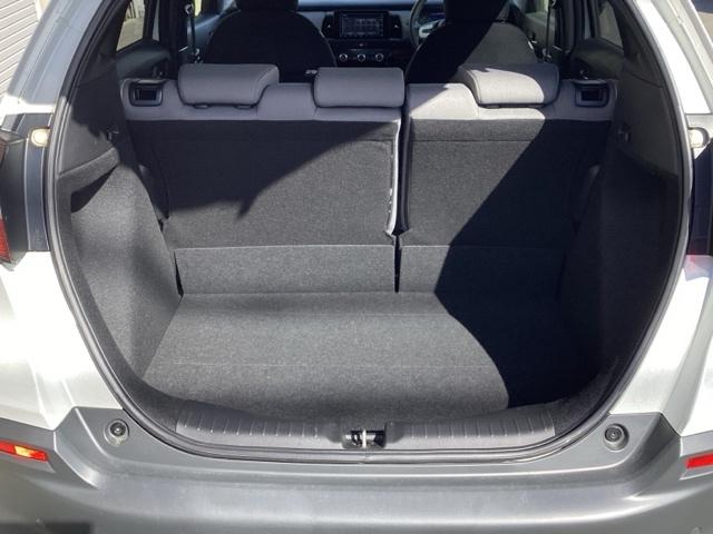 フィット クロスター 純正ナビ・CD・bluetooth・ドラレコ前・バックカメラ・禁煙車・LEDヘッドライト・保証2年間・ホンダセンシング・スペアキー有(18枚目)