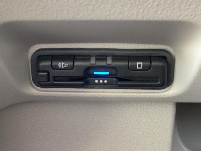 Ｎ－ＢＯＸ ファッションスタイル　元当社レンタカー・純正９インチナビ・ＥＴＣ・ドラレコ前・片側電動スライドドア・禁煙車・Ｂｌｕｅｔｏｏｔｈ・保証２年間・ＬＥＤヘッドライト（9枚目）