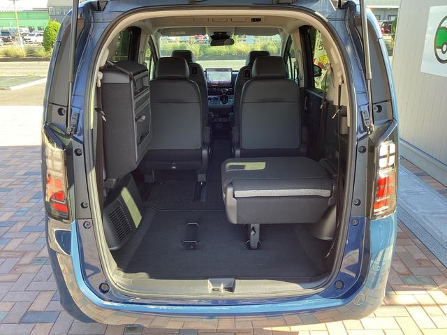 フリード e:HEVエアーEX HondaSENSING 純正11.4インチナビ フルセグ Bluetooth DVD 録音 ETC シートヒーター LEDヘッドライト 両側電動スライドドアクルーズコントロール 純正アルミホイール(32枚目)