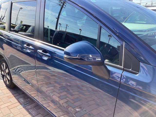 フリード e:HEVエアーEX HondaSENSING 純正11.4インチナビ フルセグ Bluetooth DVD 録音 ETC シートヒーター LEDヘッドライト 両側電動スライドドアクルーズコントロール 純正アルミホイール(43枚目)