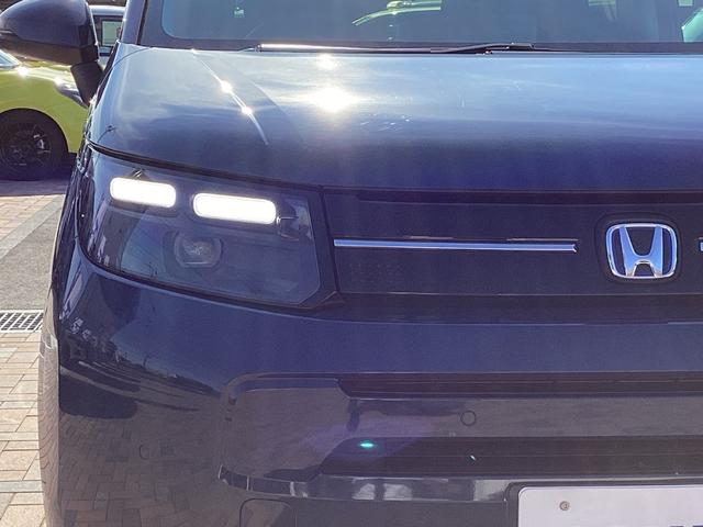 フリード e:HEVエアーEX HondaSENSING 純正11.4インチナビ フルセグ Bluetooth DVD 録音 ETC シートヒーター LEDヘッドライト 両側電動スライドドアクルーズコントロール 純正アルミホイール(44枚目)