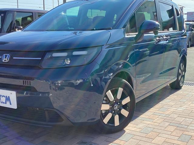 フリード e:HEVエアーEX HondaSENSING 純正11.4インチナビ フルセグ Bluetooth DVD 録音 ETC シートヒーター LEDヘッドライト 両側電動スライドドアクルーズコントロール 純正アルミホイール(46枚目)