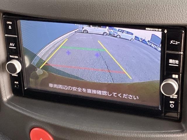 キューブ １５Ｘ　Ｖセレクション　純正ナビ　フルセグ　Ｂｌｕｅｔｏｏｔｈ　ＤＶＤ再生　録音　バックカメラ　スマートキー　プッシュスタート　ＬＥＤヘッドライト　フォグライト　ビルトインＥＴＣ　アイドリングストップ　ステアリングスイッチ（7枚目）