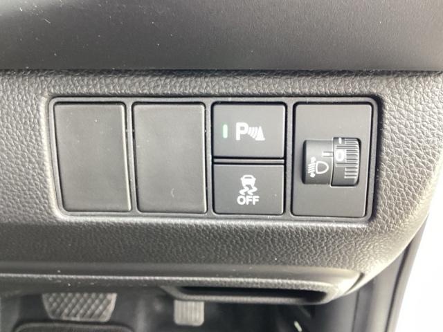 安全運転支援システム　Ｈｏｎｄａ　ＳＥＮＳＩＮＧ付きです。常にシステムで周囲の状況を認識し、ドライバーをサポートします！！