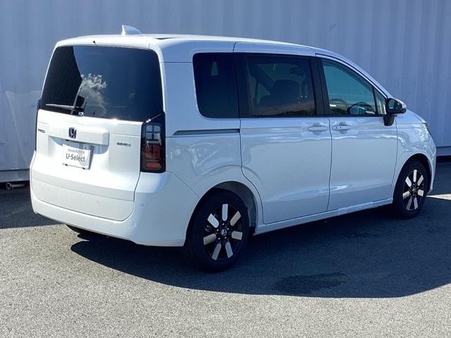 フリード e:HEVエアー EX 当社試乗車(2枚目)