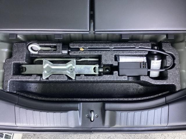 Ｎ－ＢＯＸカスタム Ｇ・Ｌホンダセンシング　無限マフラー　無限エアロ　エンジンスターター　ワンオーナー　禁煙車　運転席助手席シートヒーター　純正ナビ　Ｂｌｕｅｔｏｏｔｈ　左側電動スライドドア　ＬＥＤヘッドライト　ホンダセンシング（27枚目）