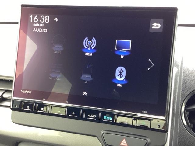 純正９インチナビです。フルセグＴＶ・ＤＶＤ再生可能！Ｂｌｕｅｔｏｏｔｈでお好きな音楽お聞きいただけます。