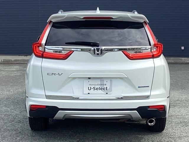 当店では全国納車も行っております。県によって陸送費用は違いますがお見積もり作成の際に一緒に入れさせていただきます♪