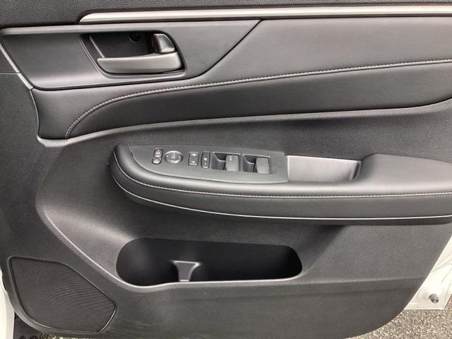 ＷＲ－Ｖ Ｚ　当社元レンタカー　禁煙車　純正９インチナビ　ＥＴＣ　ドラレコ　バックカメラ　ＬＥＤヘッドライト　サイドカーテンエアバック　サイドカーテンエアバック　キーレス　スマートキー　Ｂｌｕｅｔｏｏｔｈ接続可（24枚目）