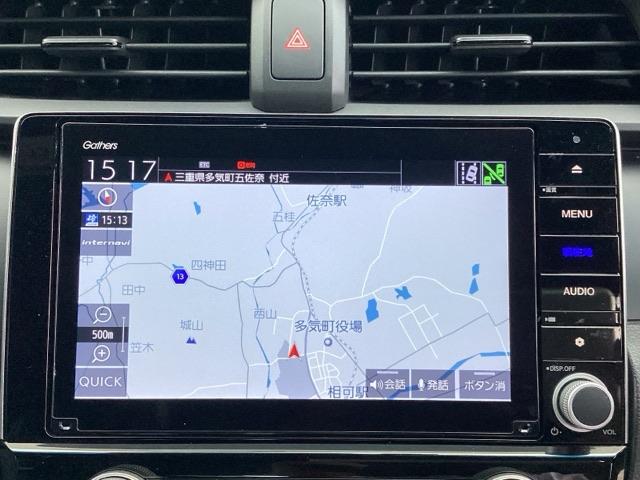 インターナビ付きです！！目的地までの適切なルート案内や、お天気、お得なイベント案内などを受け取って頂けます！！