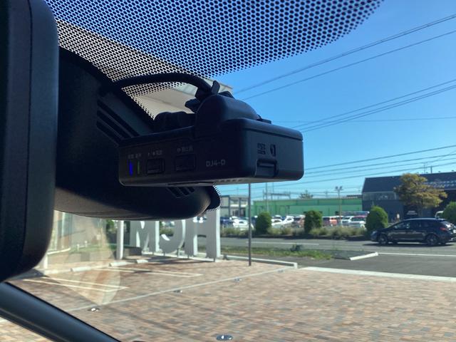 セレナ ハイウェイスター　ＶセレクションＩＩ　プロパイロット　純正９型ナビ　フルセグ　Ｂｌｕｅｔｏｏｔｈ　ＤＶＤ　録音　アラウンドビューモニター　両側パワースライドドア　ＬＥＤヘッドライト　フォグライト　スマートキー　プッシュスタート（12枚目）