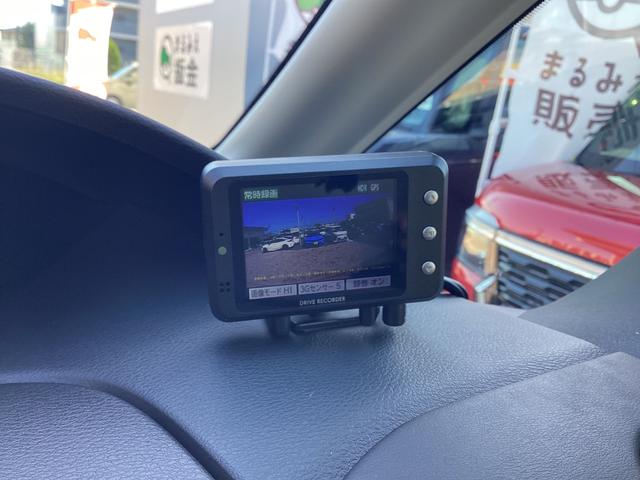 セレナ ハイウェイスター　ＶセレクションＩＩ　プロパイロット　純正９型ナビ　フルセグ　Ｂｌｕｅｔｏｏｔｈ　ＤＶＤ　録音　アラウンドビューモニター　両側パワースライドドア　ＬＥＤヘッドライト　フォグライト　スマートキー　プッシュスタート（14枚目）