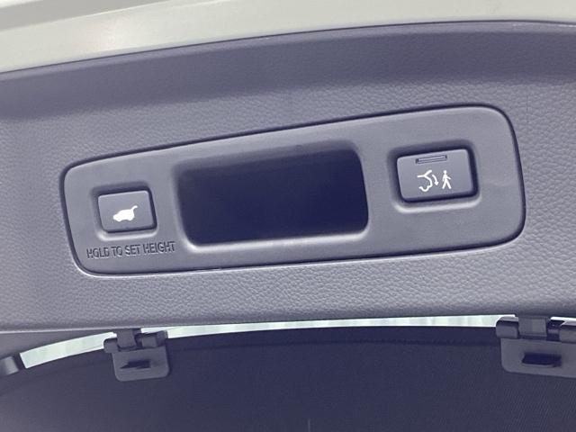 ヴェゼル ｅ：ＨＥＶＺ　ｅ：ＨＥＶＺ・当社元試乗車・禁煙車・純正ナビ・ＣＤ・ＴＶ・ＤＶＤ・Ｂｌｕｅｔｏｏｔｈ・ＥＴＣ・シートヒーター・ＬＥＤヘッドライト・バックカメラ（21枚目）