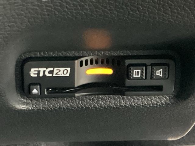 ＥＴＣ２．０も付いておりますので、高速道路の料金所もノンストップ通過可能ですよ＾＾是非揃えたい装備ですね！