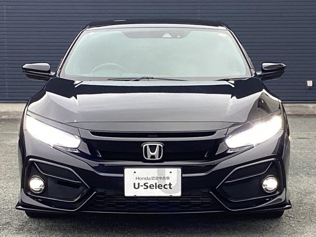 ＬＥＤヘッドライトは、本当に明るくて安全です。暗い夜道からお客様を守ってくれます。運転しやすいですし、自慢にもなるかも？黄色いハロゲンライトと見比べてください。