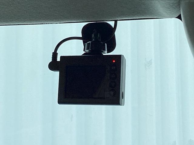 N-BOX ファッションスタイル 当社試乗車 禁煙車 ドラレコ 純正8インチナビ ETC バックカメラ LEDヘッドライト サイドカーテンエアバック クルーズコントロール シートヒーター フルセグTV キーレス スマートキー(13枚目)