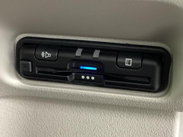 N-BOX ファッションスタイル 当社試乗車 禁煙車 ドラレコ 純正8インチナビ ETC バックカメラ LEDヘッドライト サイドカーテンエアバック クルーズコントロール シートヒーター フルセグTV キーレス スマートキー(11枚目)