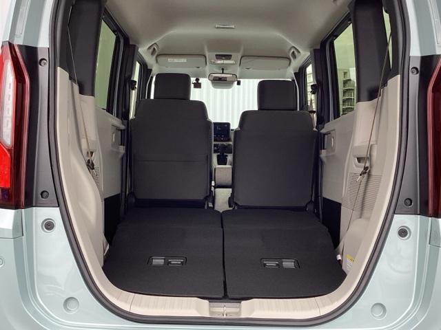 N-BOX ファッションスタイル 当社試乗車 禁煙車 ドラレコ 純正8インチナビ ETC バックカメラ LEDヘッドライト サイドカーテンエアバック クルーズコントロール シートヒーター フルセグTV キーレス スマートキー(20枚目)