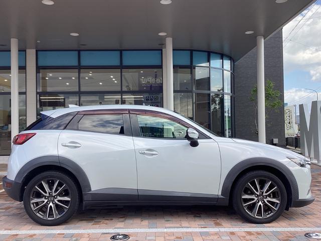 車両本体価格には『ご納車前の法定点検整備費用』と安心の『３か月３０００ｋｍの無料保証』が含まれております。