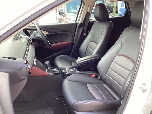 助手席も状態は良好です。