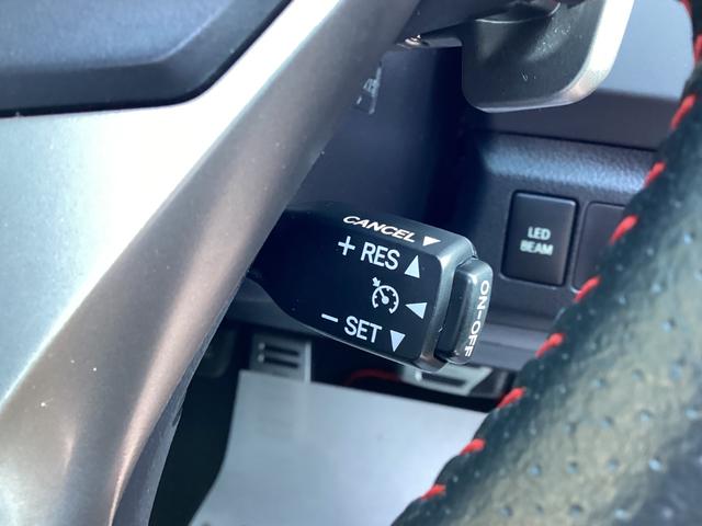 マークＸ ２５０Ｇ　Ｓパッケージ　Ｇ’ｓ　サンルーフ　純正ナビ　フルセグ　Ｂｌｕｅｔｏｏｔｈ　バックガイドモニター　ＨＩＤヘッドライト　フォグライト　ＬＥＤＢＥＡＭ　スマートキー　プッシュスタート　ハーフレザーシート　クルーズコントロール（15枚目）