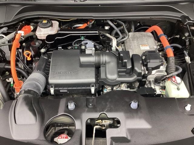 ヴェゼル ｅ：ＨＥＶＺ　ワンオーナー　純正８インチナビ　ドラレコ　ＥＴＣ　バックカメラ　サイドカーテンエアバック　ＬＥＤ　クルーズコントロール　シートヒーター　電動リアゲート　フルセグＴＶ　ＤＶＤ再生　キーレス　スマートキー（27枚目）