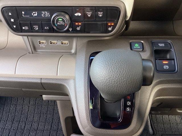 この度は、当店のお車をご覧いただきまして誠にありがとうございます。お気軽にお問い合わせください。