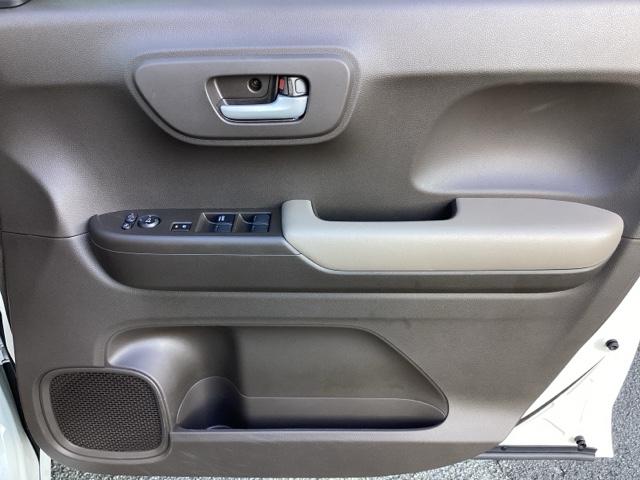 この度は、当店のお車をご覧いただきまして誠にありがとうございます。お気軽にお問い合わせください。