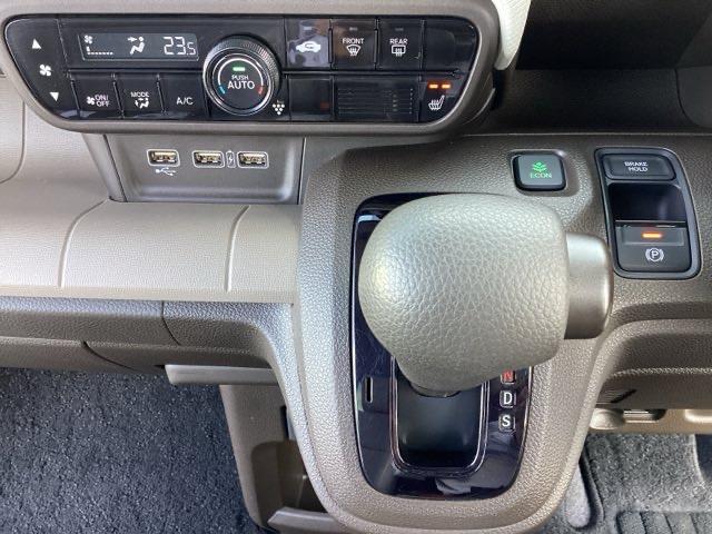 Ｎ－ＷＧＮ Ｌホンダセンシング　ホンダ純正ナビ　ドラレコ　フルセグＴＶ　シートヒーター　電子パーキング　Ｂｌｕｅｔｏｏｔｈ　ミュージックサーバー　ＥＴＣ　ＬＥＤヘッドライト　ホンダセンシング　禁煙車　スマートキー　盗難防止装置（13枚目）