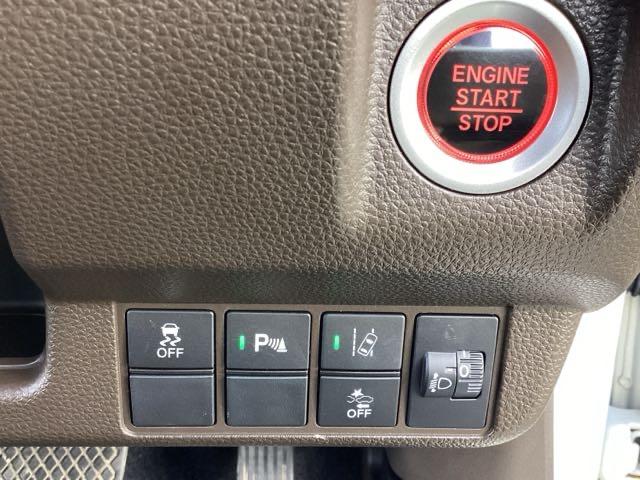Ｎ－ＷＧＮ Ｌホンダセンシング　ホンダ純正ナビ　ドラレコ　フルセグＴＶ　シートヒーター　電子パーキング　Ｂｌｕｅｔｏｏｔｈ　ミュージックサーバー　ＥＴＣ　ＬＥＤヘッドライト　ホンダセンシング　禁煙車　スマートキー　盗難防止装置（15枚目）