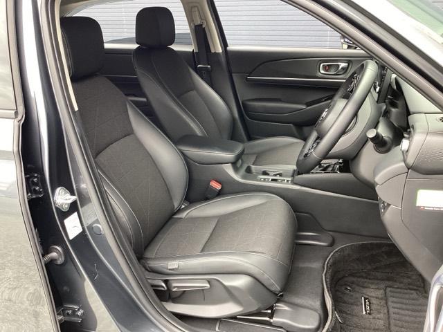 ＶＥＺＥＬの内装はスポーティーと高級感を両立してて大満足ですよ（＾＾♪