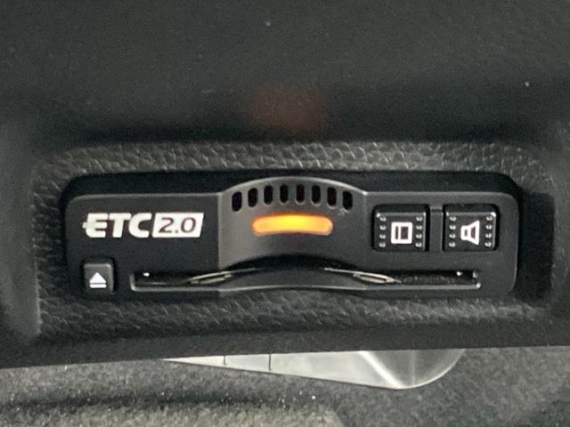こちらの車両は最新のＥＴＣ２．０が装備されてますので高速道路の料金所もラクラクですよ（＊＾＿＾＊）