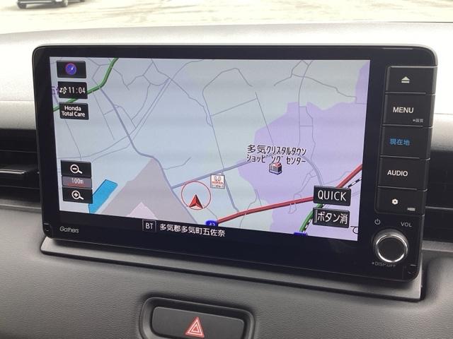 ヴェゼル ｅ：ＨＥＶＺ　２年間　走行距離無制限　保証付　当社デモカー　禁煙車　ワンオーナー　９インチインターナビ　フルセグＴＶ　ＢＴＡ　ＤＶＤ　ＥＴＣ　Ｂカメラ　シートヒーター　電動テールゲート　アルミホイール　ＬＥＤライト（9枚目）