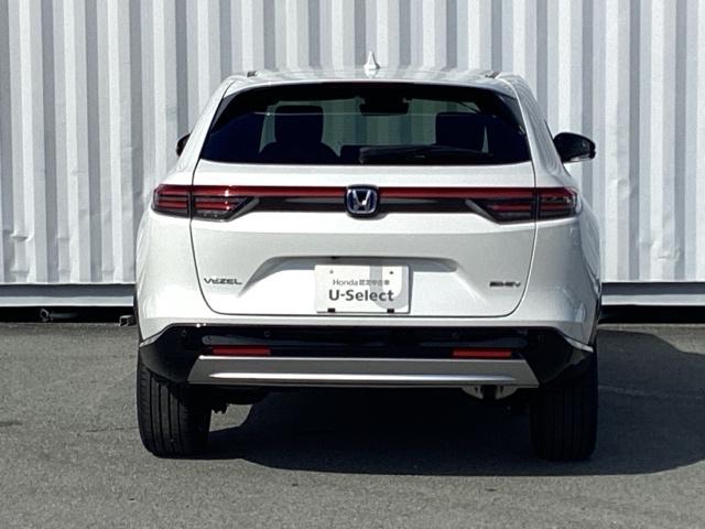 ヴェゼル ｅ：ＨＥＶＺ　２年間　走行距離無制限　保証付　当社デモカー　禁煙車　ワンオーナー　９インチインターナビ　フルセグＴＶ　ＢＴＡ　ＤＶＤ　ＥＴＣ　Ｂカメラ　シートヒーター　電動テールゲート　アルミホイール　ＬＥＤライト（29枚目）