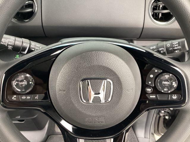 Ｎ－ＢＯＸカスタム Ｌ　１年間　走行距離無制限　保証付　ワンオーナー　禁煙車　７インチナビ　フルセグＴＶ　ＣＤ　Ｂｌｕｅｔｏｏｔｈ　フロアマット装備　純正ホイール装備（10枚目）