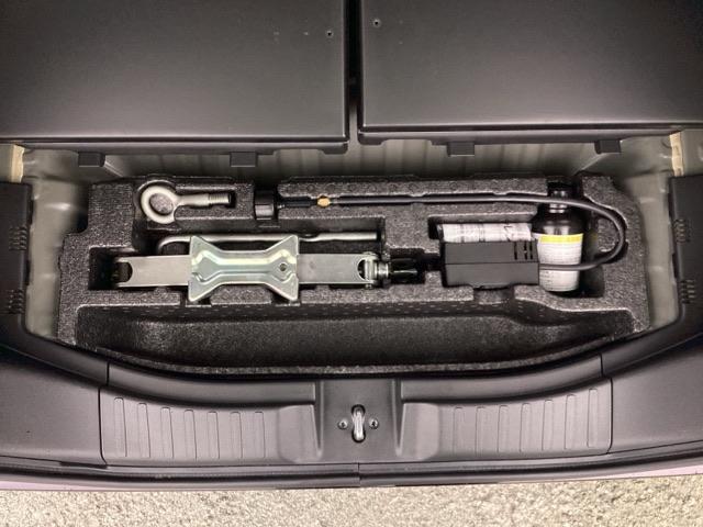 Ｎ－ＢＯＸカスタム Ｌ　１年間　走行距離無制限　保証付　ワンオーナー　禁煙車　７インチナビ　フルセグＴＶ　ＣＤ　Ｂｌｕｅｔｏｏｔｈ　フロアマット装備　純正ホイール装備（18枚目）