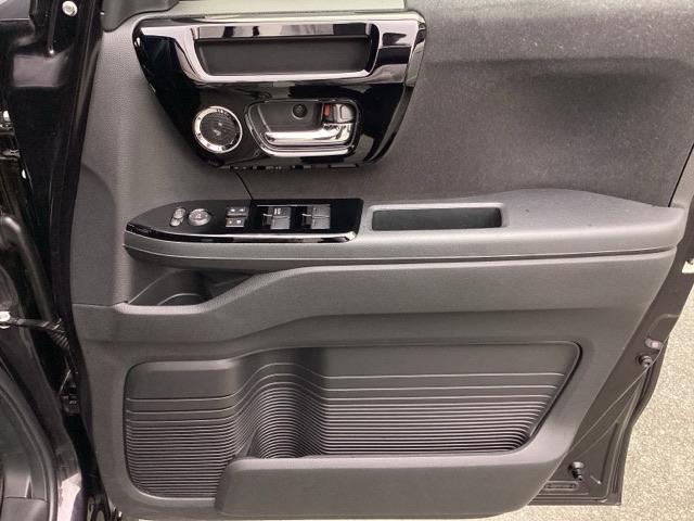 Ｎ－ＢＯＸカスタム Ｌ　１年間　走行距離無制限　保証付　ワンオーナー　禁煙車　７インチナビ　フルセグＴＶ　ＣＤ　Ｂｌｕｅｔｏｏｔｈ　フロアマット装備　純正ホイール装備（22枚目）