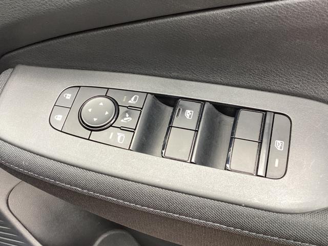 ノート S 衝突軽減 純正9インチナビ フルセグ Bluetooth CD USB SD 全方位カメラ サイドカーテンエアバック ブラインドスポットモニター LEDヘッドライト LEDフォグライト スマートキー(30枚目)