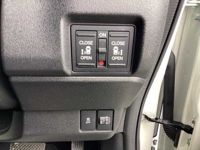 Ｎ－ＢＯＸカスタム コーディネートスタイル　２年間　走行距離無制限　保証付　レンタＵＰ　ワンオーナー　禁煙車　９インチインターナビ　Ｂｌｕｅｔｏｏｔｈ　ＡｐｐｌｅＣａｒｐｌａｙ　ドライブレコーダー　ＬＥＤヘッドライト　ＥＴＣ　両側電動スライド（16枚目）