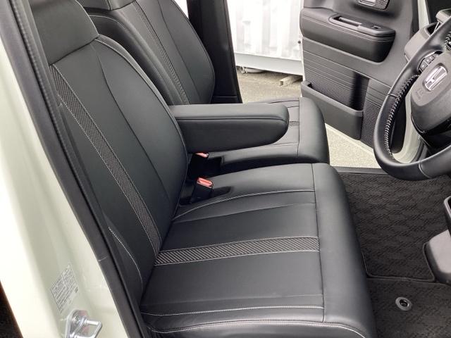 Ｎ－ＢＯＸカスタム コーディネートスタイル　２年間　走行距離無制限　保証付　レンタＵＰ　ワンオーナー　禁煙車　９インチインターナビ　Ｂｌｕｅｔｏｏｔｈ　ＡｐｐｌｅＣａｒｐｌａｙ　ドライブレコーダー　ＬＥＤヘッドライト　ＥＴＣ　両側電動スライド（17枚目）