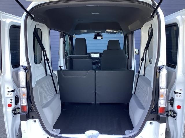 Ｎ－ＶＡＮ ｅ： ｅ：　Ｌ４　急速充電対応　ホンダ純正８インチナビ　ＡｐｐｌｅＣａｒＰｌａｙ対応　フルセグＴＶ　Ｂｌｕｅｔｏｏｔｈ　バックカメラ　運転席シートヒーター　禁煙車　ホンダセンシング　スマートキー　盗難防止装置（20枚目）