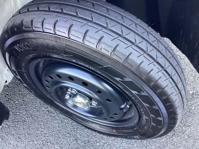 Ｎ－ＶＡＮ ｅ： ｅ：　Ｌ４　急速充電対応　ホンダ純正８インチナビ　ＡｐｐｌｅＣａｒＰｌａｙ対応　フルセグＴＶ　Ｂｌｕｅｔｏｏｔｈ　バックカメラ　運転席シートヒーター　禁煙車　ホンダセンシング　スマートキー　盗難防止装置（27枚目）