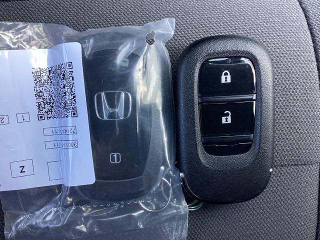 Ｎ－ＶＡＮ ｅ： ｅ：　Ｌ４　急速充電対応　ホンダ純正８インチナビ　ＡｐｐｌｅＣａｒＰｌａｙ対応　フルセグＴＶ　Ｂｌｕｅｔｏｏｔｈ　バックカメラ　運転席シートヒーター　禁煙車　ホンダセンシング　スマートキー　盗難防止装置（28枚目）