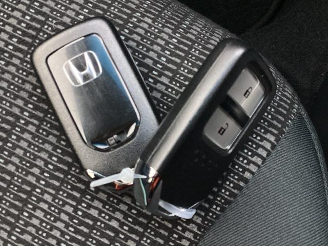 フィット １３Ｇ・Ｆパッケージコンフォートエディション（7枚目）